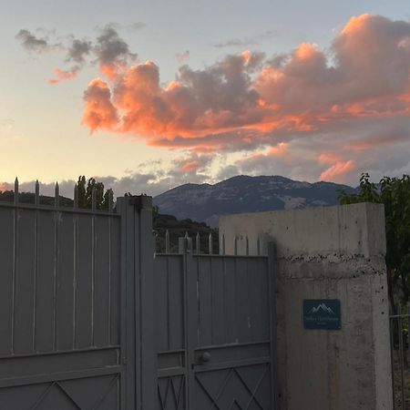 Stellas Guesthouse Near Arachova Stirion Екстер'єр фото