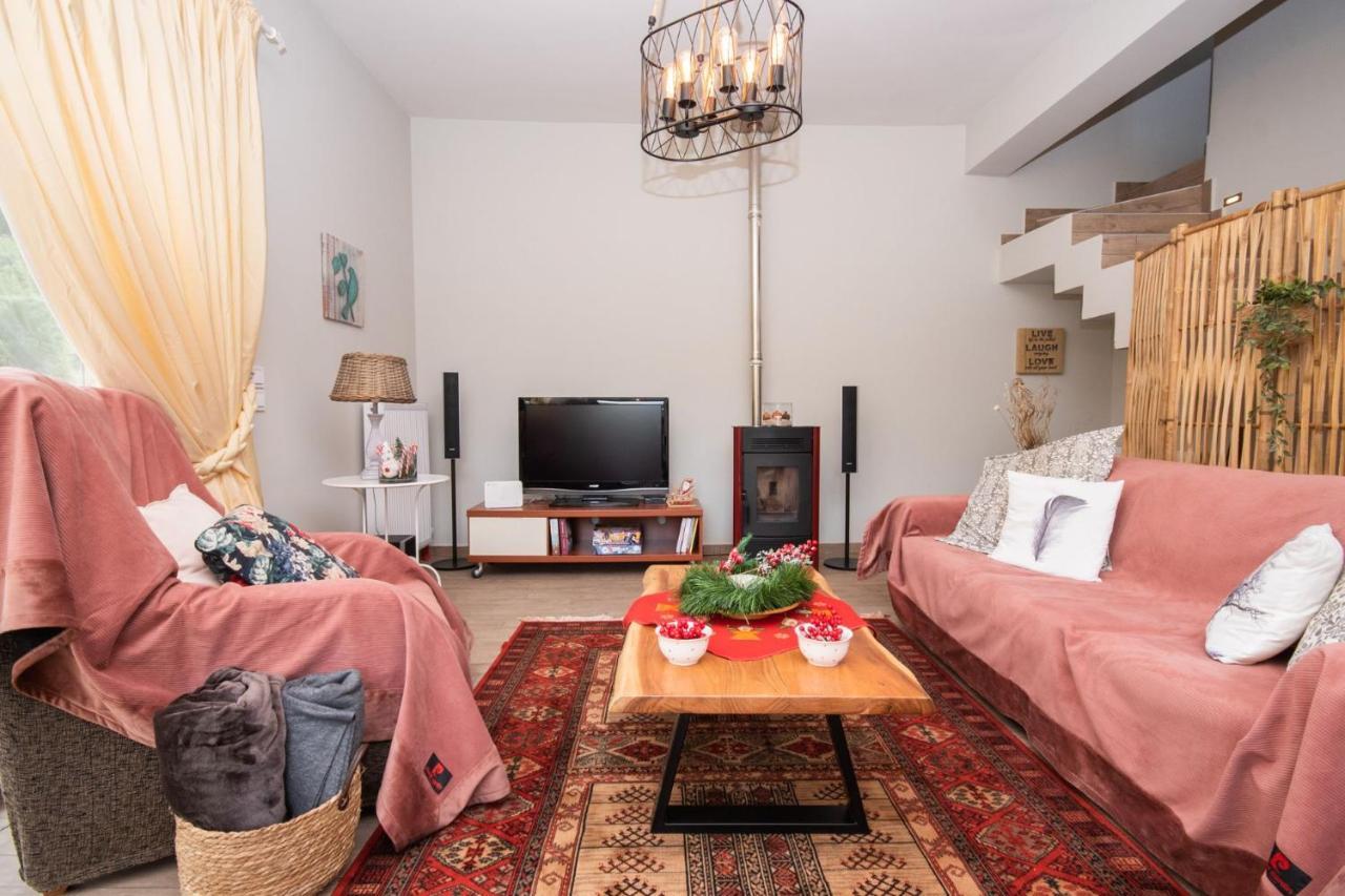 Stellas Guesthouse Near Arachova Stirion Екстер'єр фото