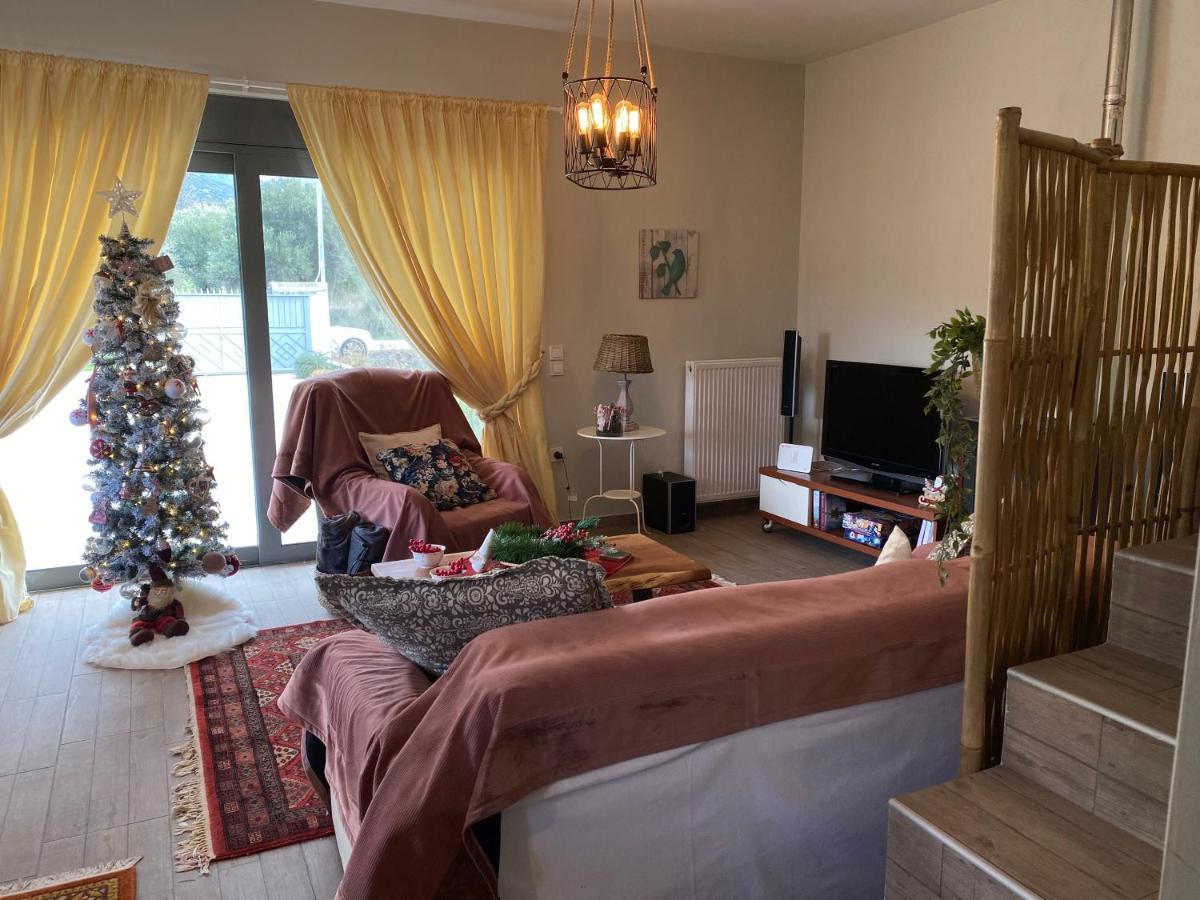 Stellas Guesthouse Near Arachova Stirion Екстер'єр фото