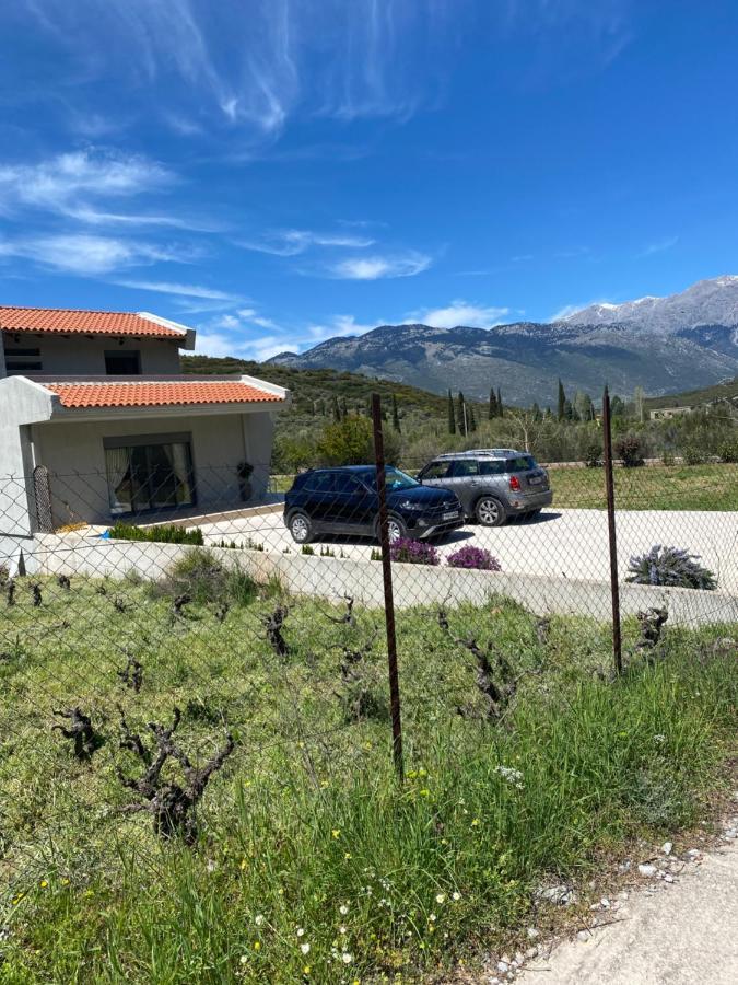 Stellas Guesthouse Near Arachova Stirion Екстер'єр фото